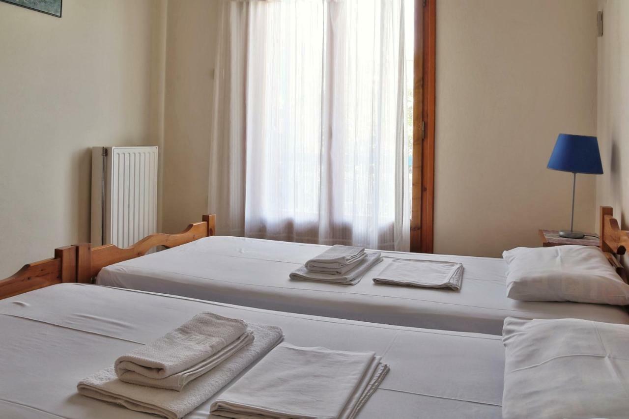 Seaview- 2 Space - Selfcatering Apartment - Helen No 3 Хіропігадо Екстер'єр фото