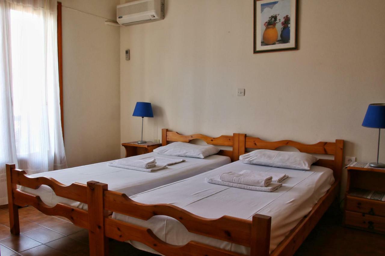 Seaview- 2 Space - Selfcatering Apartment - Helen No 3 Хіропігадо Екстер'єр фото