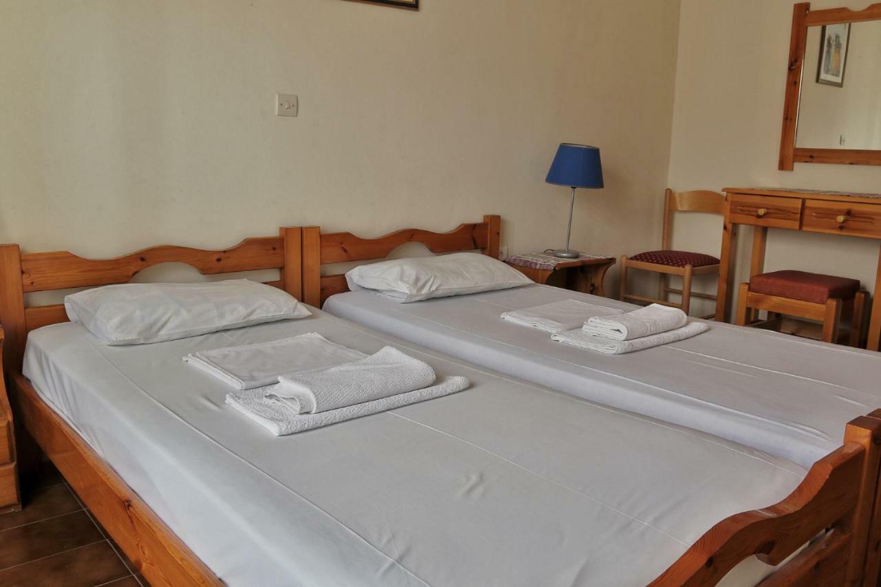 Seaview- 2 Space - Selfcatering Apartment - Helen No 3 Хіропігадо Екстер'єр фото